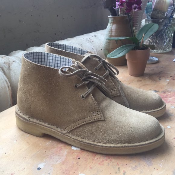 Clarks Desert Boots NEW - US6 /UK 3.5 - run small - Picture 2 of 4